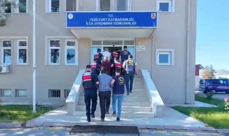 Malatya'da 60 Yıllık Ceza ile Aranan 2 Firari Yakalandı!