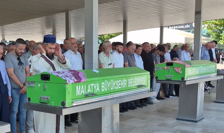Malatya’daki Aile Faciasında Anne ve Kız Son Yolculuğuna Uğurlandı