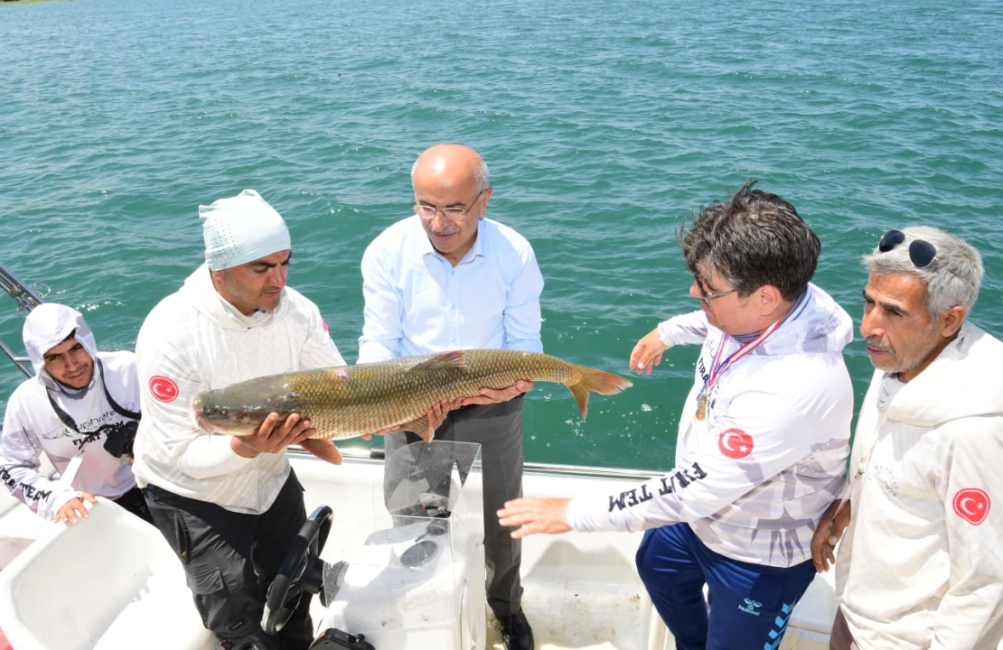 Balık Yarışması İçin İsviçre'den Malatya'ya Geldiler