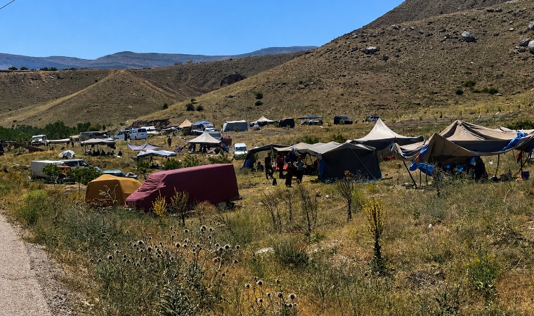 Kayısı Sezonuyla Birlikte Mevsimlik İşçiler Gelmeye Başladı