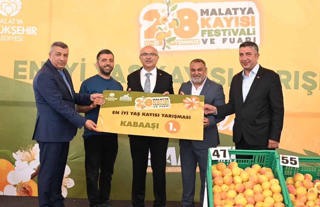 Malatya'da En İyi Kayısı Ödülleri O İlçeye Gitti!