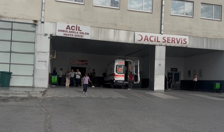 Çatıdan Düşen 58 Yaşındaki Adam Hayatını Kaybetti