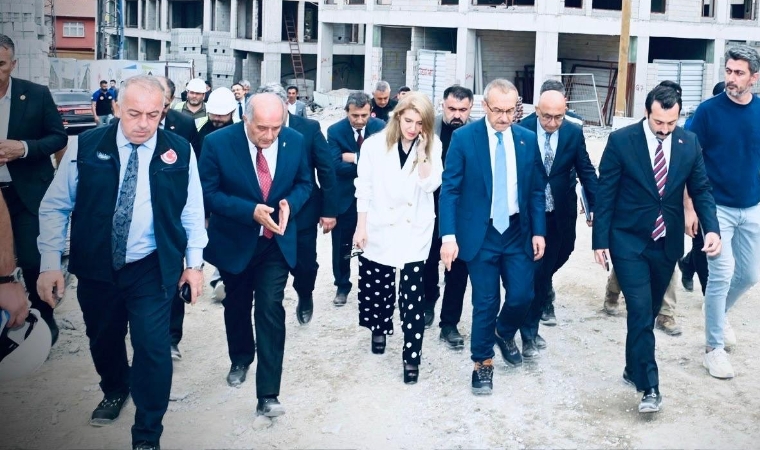Milletvekili Ölmeztoprak Hekimhan'da Saha Çalışmasına Katıldı