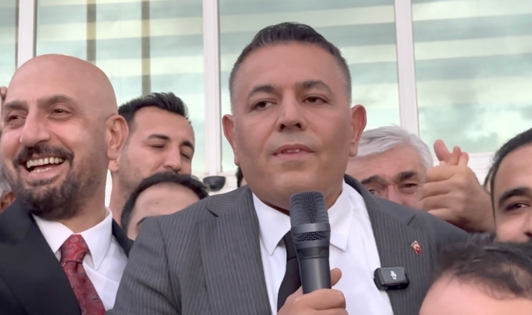 Sadıkoğlu: “Burası Siyaset Meydanı Değil”