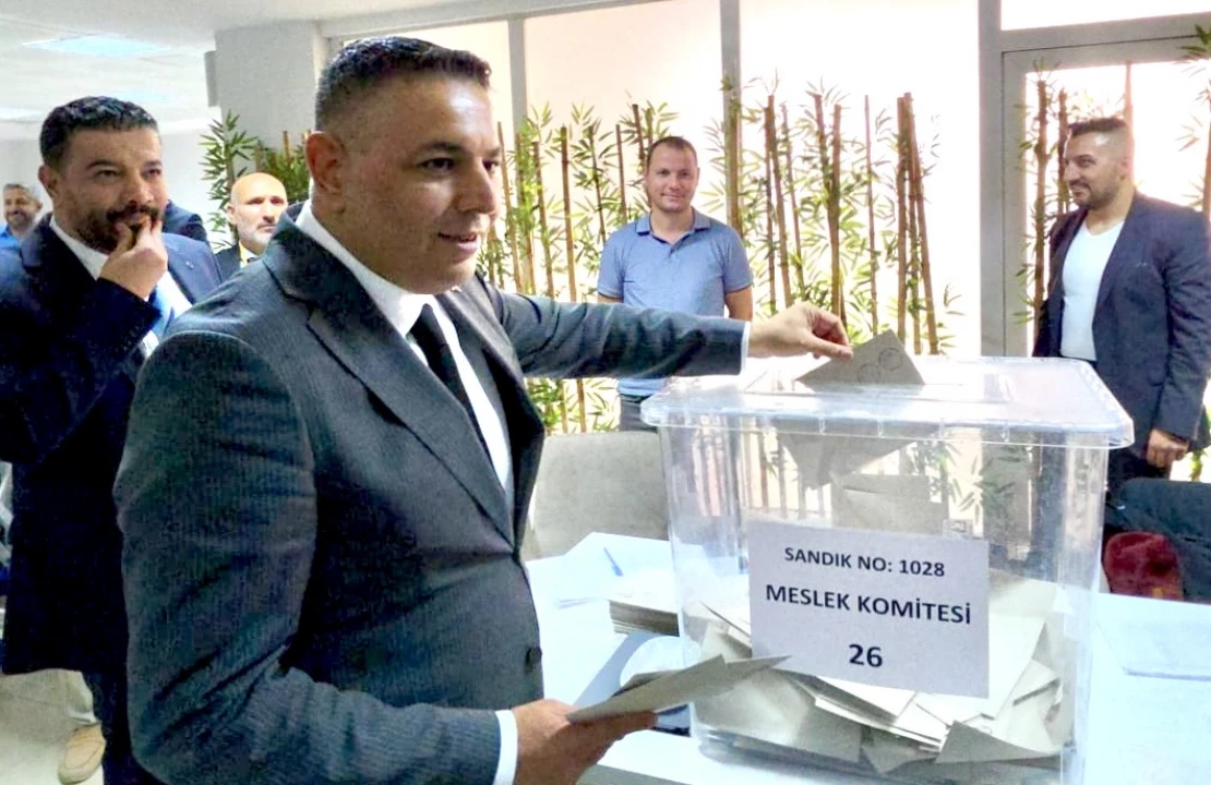 Sadıkoğlu Ustalık Dönemi İçin Oyunu Kullandı