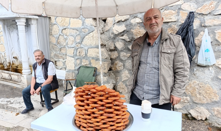 Vehbi Çeşmesi 20 Yıldır Adnan Usta’nın Ekmek Kapısı
