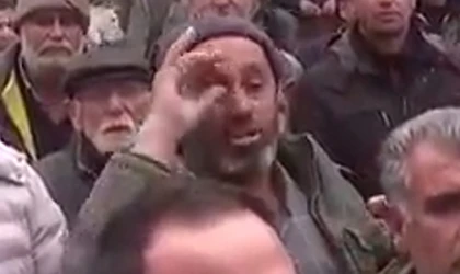 Buraya Gelip Fotoğraf Çekip Gidiyorlar!