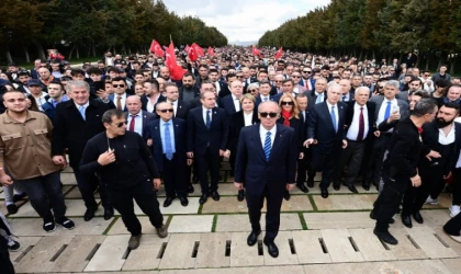 İnce startı Anıtkabir’den verdi