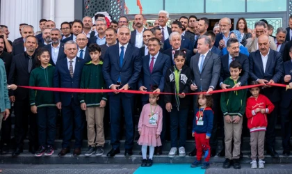 Bölge'nin En Donanımlı Kütüphanesi Malatya'da Açıldı