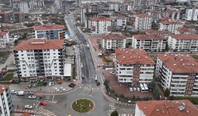 Malatya'da Deprem'e Rağmen Bin 717 Km Yol Asfalt Yapıldı