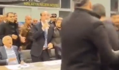 Malatya'da AK Parti Adaylarına Protesto Yapıldı