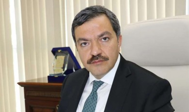 Turgut Özal Üniversitesi Rektörü Recep Bentli'nin Adı Kenan Oldu!