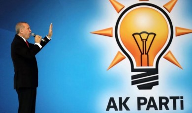 Malatya'da AK Partili Belediye Başkanı Görevden Affını İstedi!
