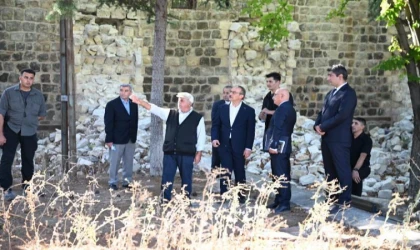 Malatya Valisi’nden Battalgazi’ye Yakın Mercek!