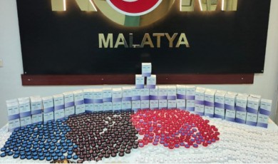 Malatya'da 2 Bin 46 Adet Kaçak Emtia Ele Geçirildi!