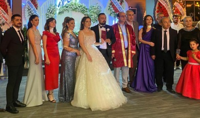 Malatyalı İş Adamı Sarıcı'nın Mutlu Gününe Yoğun Katılım!