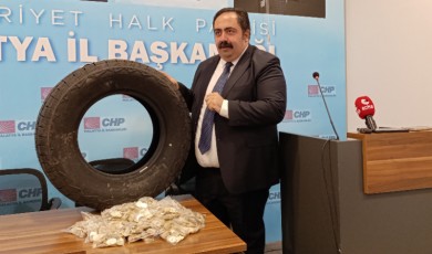 CHP Malatya İl Başkanı Yıldız'dan İlginç Asgari Ücret Protestosu!
