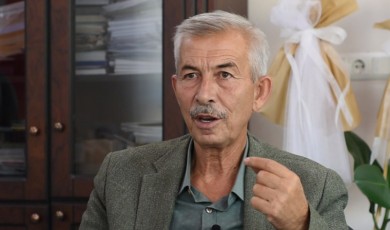Cömertoğlu, Malatya Büyükşehir Belediyesi'ni Topa Tuttu!