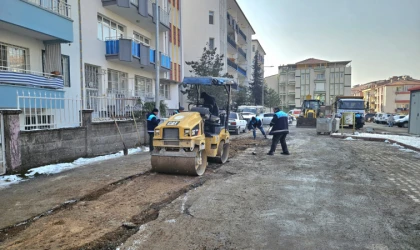 Battalgazi Belediyesi Yol Bakımını Sürdüyor!