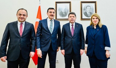 Malatyalı Vekillerden Adalet Bakanı İle Önemli Görüşme!