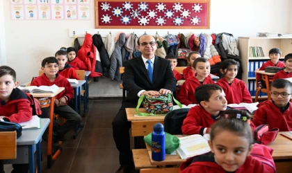 Yeşilyurt Belediyesi Eğitim Desteklerini Sürdürüyor