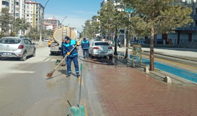 Battalgazi Belediyesi'nden Sokaklara Bahar Temizliği!