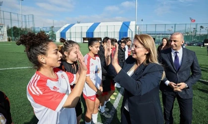 Malatyalı Başkan Ayşegül Ovalıoğlu'ndan Kadınlar Gününe Özel Etkinlik