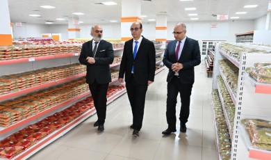 Yeşilyurt Belediyesi 12 Ay İhtiyaç Sahiplerinin Yanında!