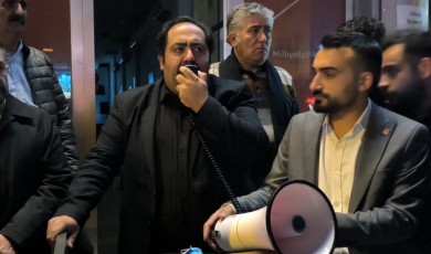 CHP'den Özgürlük ve Erken Seçim İçin İmza Kampanyası!