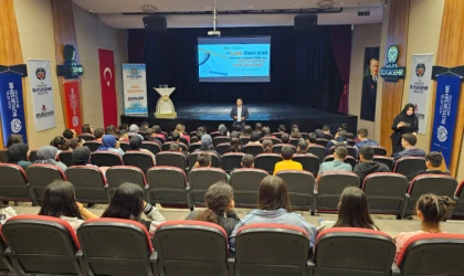 Malatya Büyükşehir Belediyesi’nden Motivasyon Semineri