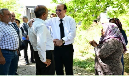 Yeşilyurt Belediyesi 7/24 Kırsal Mahallere Mesai’yi Sürdüyor!