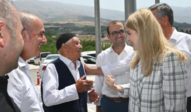 Milletvekili Ölmeztoprak Kale ve Hekimhan'da Sulama Suyu'nu Masaya Yatırdı