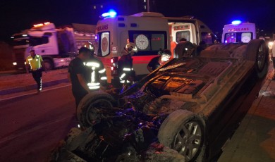 Yeşilyurt'ta Otomobil Takla Attı! 1 Yaralı