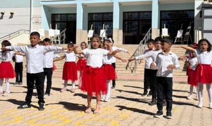 Arapgir’de İlköğretim Haftasına Özel Kutlama