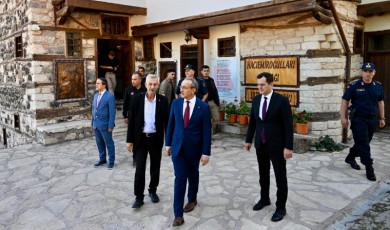 Malatya Valisi Seddar Yavuz Arapgir'de Temaslarda Bulundu