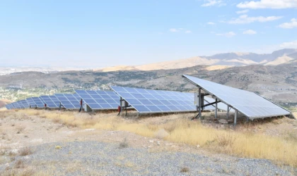 Yeşilyurt Belediyesi Güneş Enerjisi Santrallerini Arttırıyor