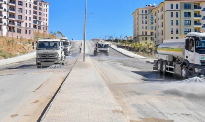 Yeşilyurt Belediyesi İlçede Temizliği Arttırdı