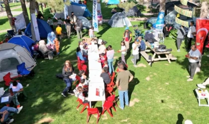 Yeşilyurt Belediyesi’nden Aile Çadır Kampı Programı