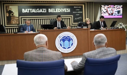 Battalgazi Belediye Meclisi 18 Maddeyi Görüştü