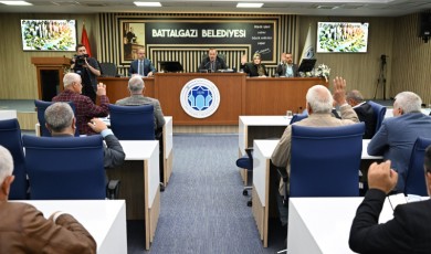 Battalgazi Belediyesi O Gruplardan Ücret Almayacak!