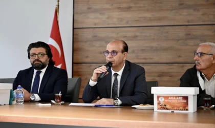 Yeşilyurt Belediyesi Arıcılık İçin Kolları Sıvadı