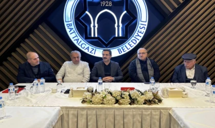 Başkan Taşkın Muhtarlarla İstişare Toplantısı Yaptı!