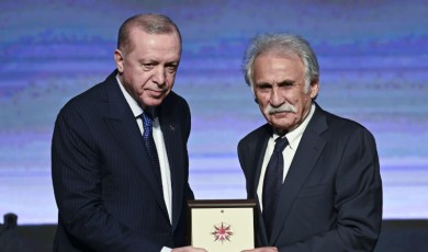 Cumhurbaşkanı Erdoğan'dan Malatyalı O İsme Ödül!