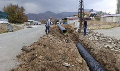 Doğanşehir Belediyesi Yol ve Alt Yapı Çalışmalarını Hızlandırdı