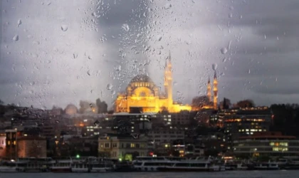 İstanbul Yılbaşına Soğuk ve Yağışlı Havayla Giriyor