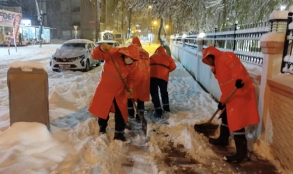 Battalgazi Belediyesi’den Gece Kar Mesaisi