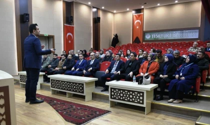 Yeşilyurt Belediyesi’nden Eğitimcilere Yönelik Hizmet İçi Eğitim Semineri