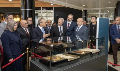 Kutsal Emanetler Malatya’da Ziyarete Açıldı