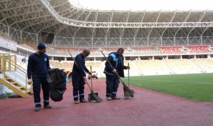 Battalgazi Belediyesi Stadyum’da Temizlik Yaptı