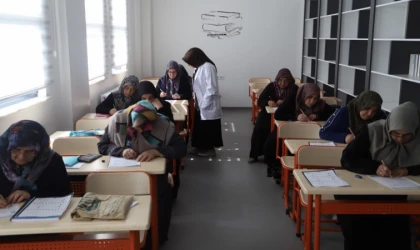 Battalgazi’de Yaşlılara Okuma Yazma Desteği!